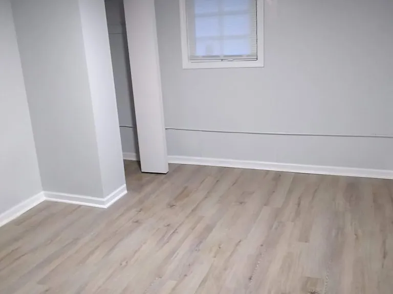 821 Becker St — Photo 6
