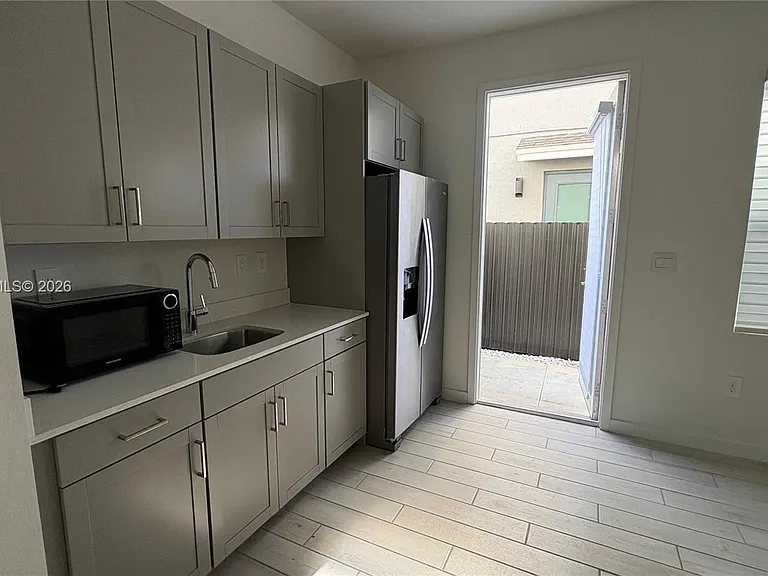 12948 SW 265th Ter — Photo 1