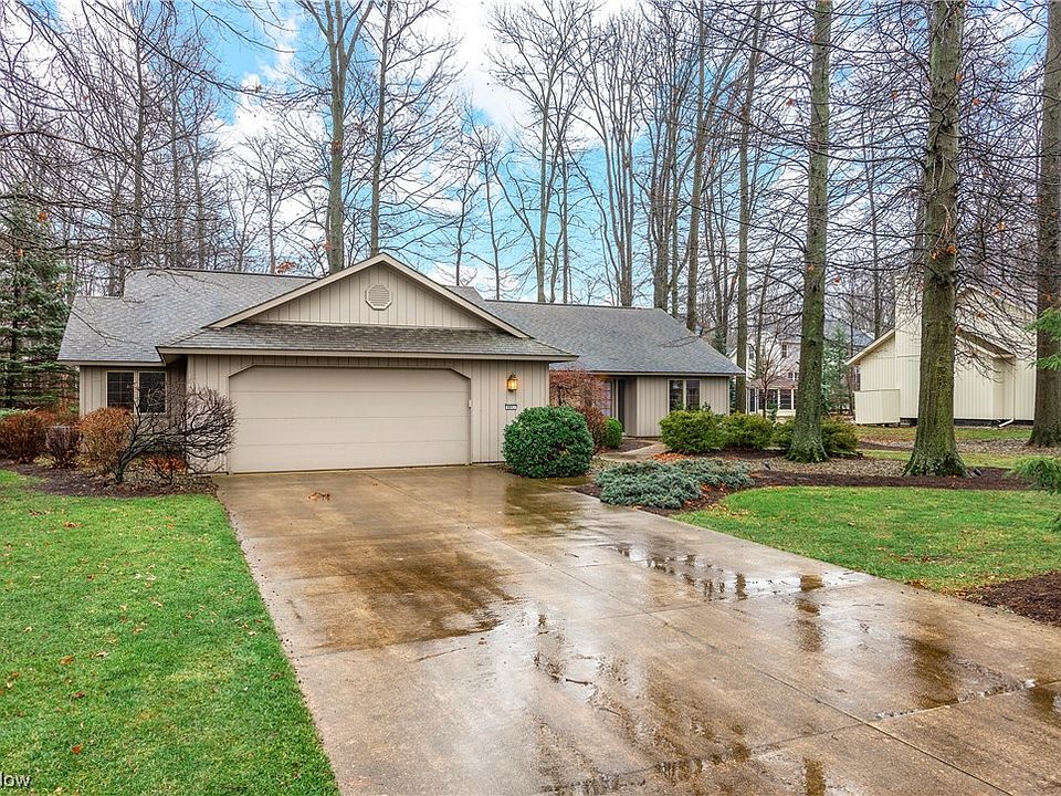 8893 Timber Edge Dr, North Ridgeville, OH 44039 Zillow