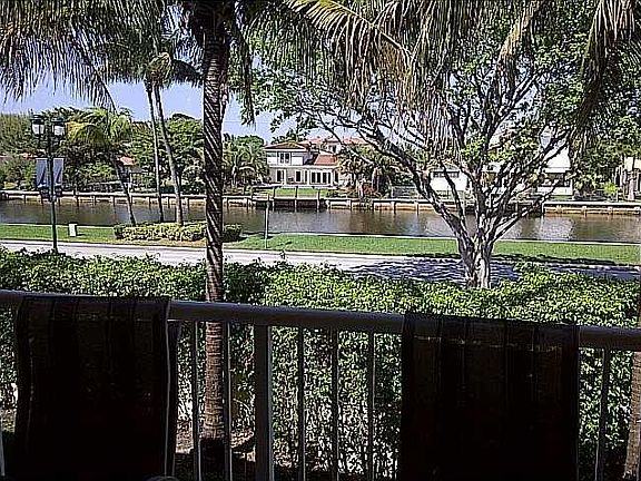 4th image of 21399 Marina Cove Cir APT 17M