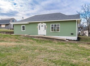 1824 14th St, Bedford, IN 47421