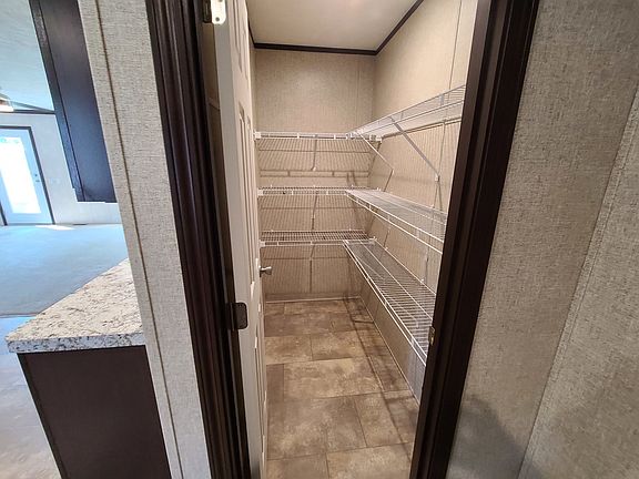 2nd image of 516 Courtland Ln #684