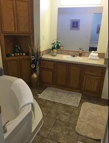 23 Paradise Ave — Photo 12