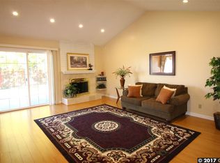 160 Sequoia Rd, Hercules, CA 94547