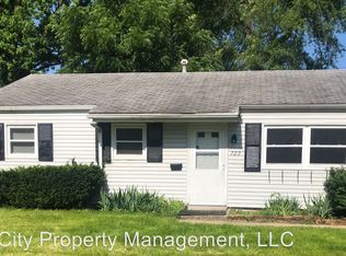 729 Saint Marys Ave, Springfield, IL 62702