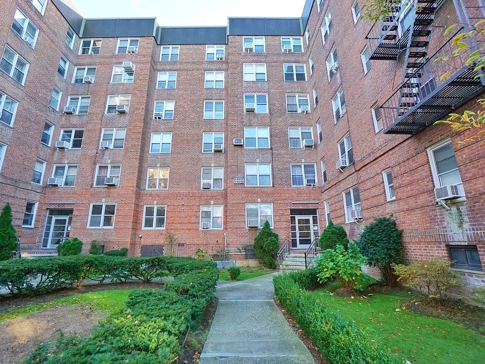 1st image of 2553 E 7th St APT 6A