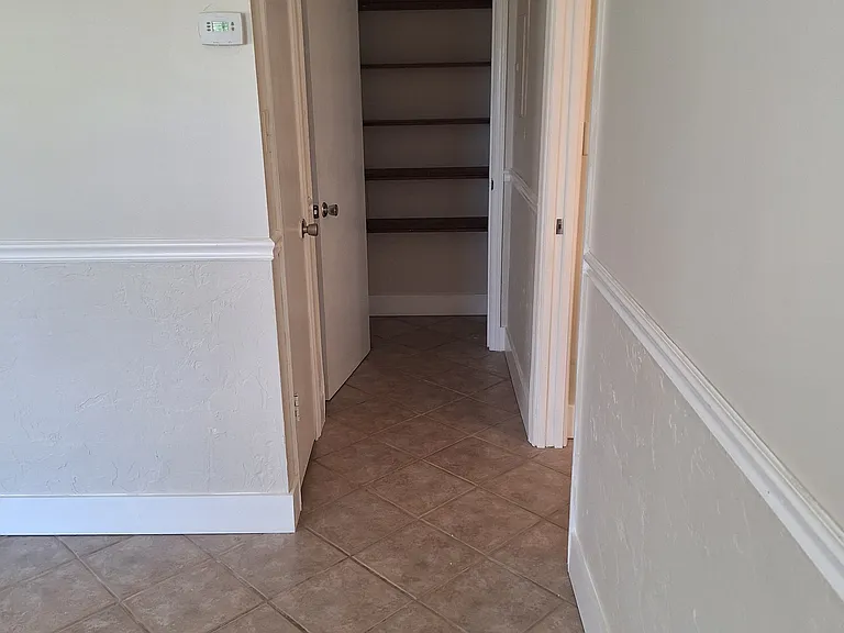 225 W Ann St #A — Photo 2
