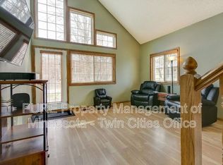 4080 Meadowlark Curv, Eagan, MN 55122