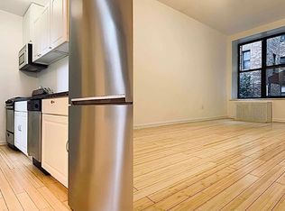 30-60 29th St #A50, Astoria, NY 11102