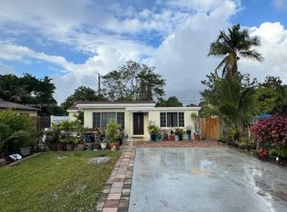 6309 Dewey St, Hollywood, FL 33023