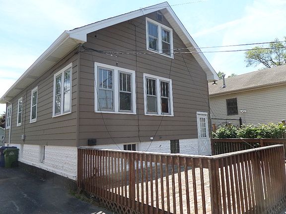 3rd image of 9346 S McVicker Ave