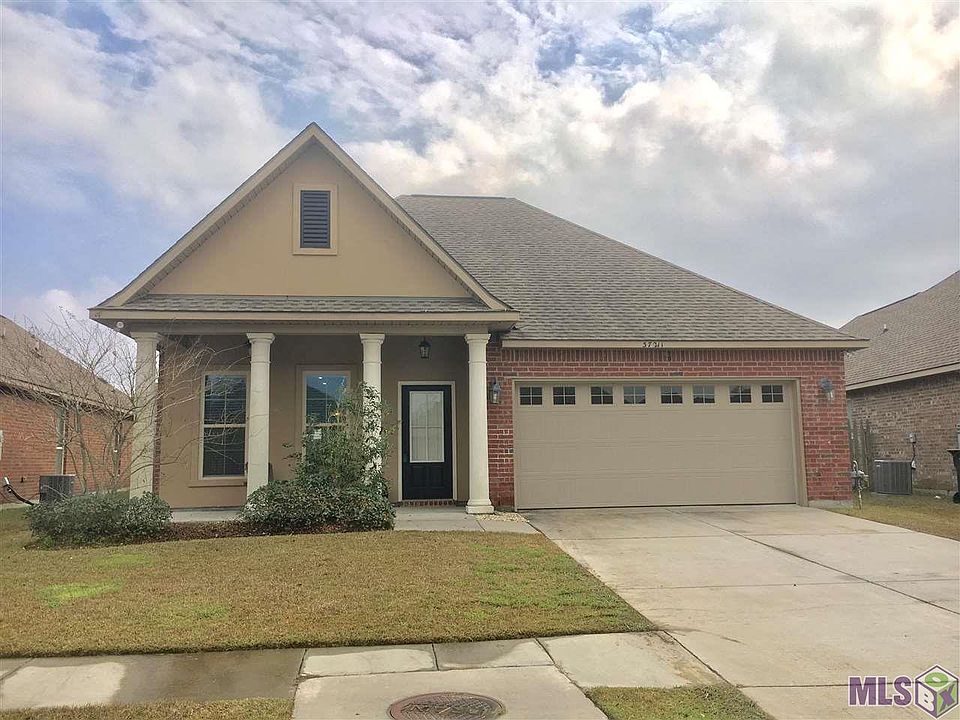 1st image of 37211 Market Place Dr