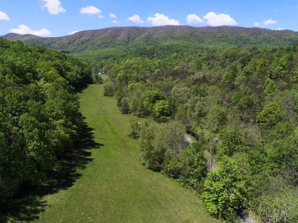 Waterloo Dr, Lexington, VA 24450