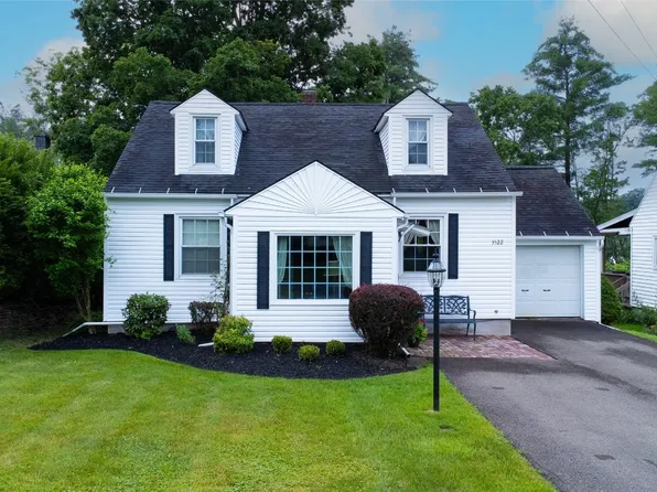 3522 Smith Dr, Endwell, NY 13760