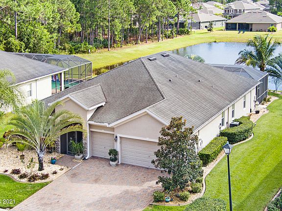 3rd image of 424 Easton Forest Cir SE