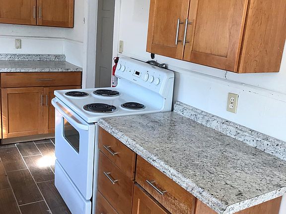3rd image of 45 Begonia St #1