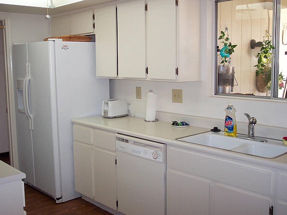 3rd image of 13274 W Countryside Dr