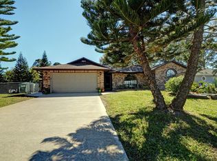 541 Palm Ave, Sebastian, FL 32958