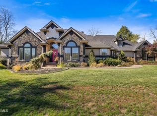 185 S Park Ln, Hollidaysburg, PA 16648