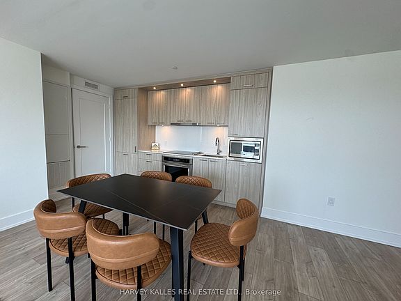 2nd image of 858 Dupont St #729