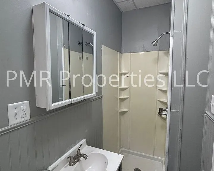 615 E Highland Ave — Photo 6