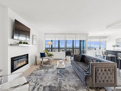 6 Horizon Rd APT 2808, Fort Lee, NJ, 07024
