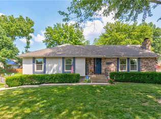 1704 NE 4th St, Blue Springs, MO 64014