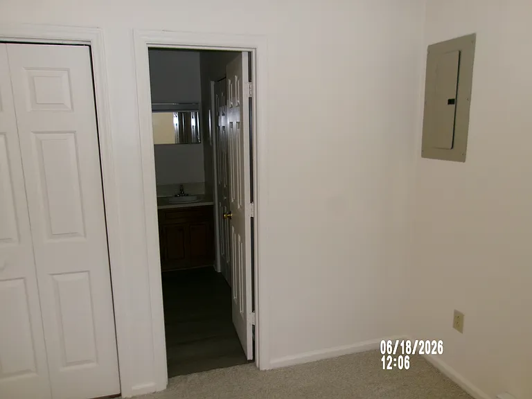 1373 5th St NE #1373 — Photo 13