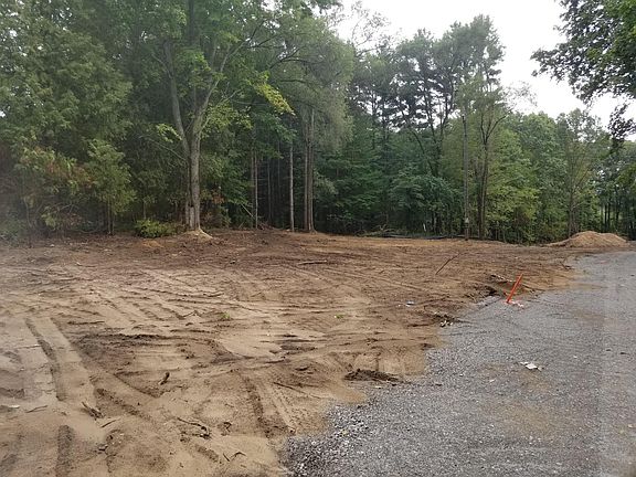 2nd image of PARCEL Hunters Mill Ct #A