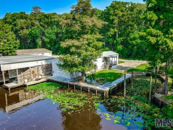 22618 Chene Blanc Ln, Maurepas, LA 70449