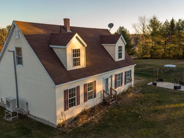 7 Blackberry Lane, Freeport, ME 04032