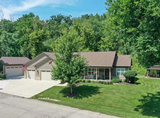 W4156 Longfellow DRIVE, Lake Geneva, WI 53147