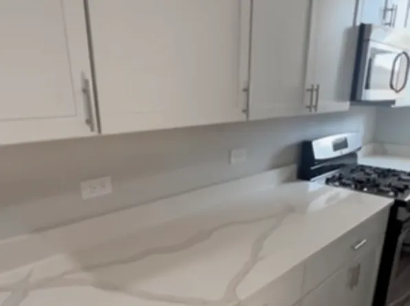 4744 N Lowell Ave, Chicago, IL 60630