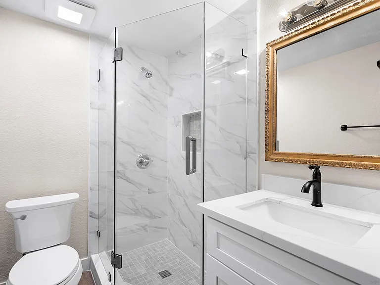 3878 La Jolla Village Dr — Photo 11