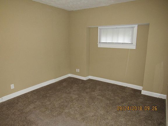 2nd image of 2921 E 19th St