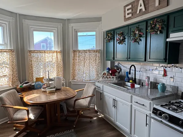 4613 Worth St #2, Philadelphia, PA 19124