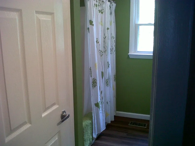 2010 Strebor St — Photo 11