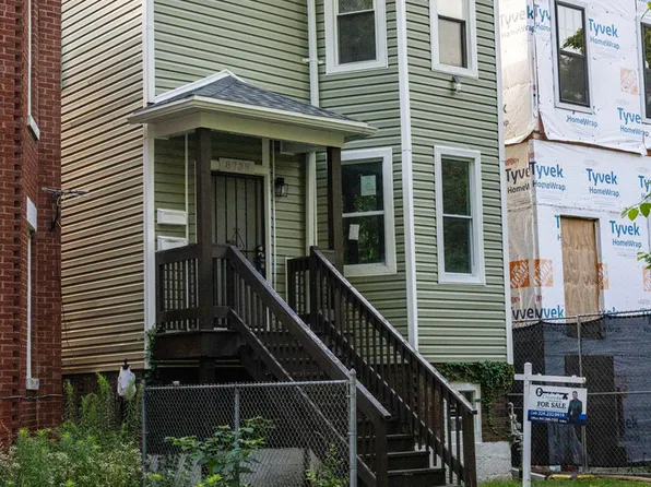 8739 S Colfax Ave #1, Chicago, IL 60617