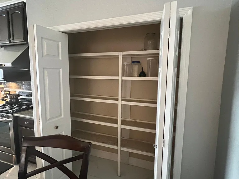 20417 Walnut Grove Ln — Photo 24