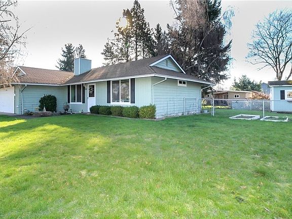 2nd image of 1916 66th Ave NE