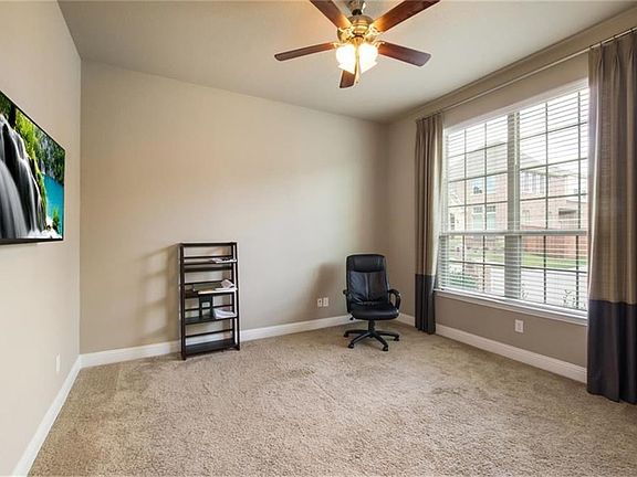 4th image of 3712 Cliffstone Way