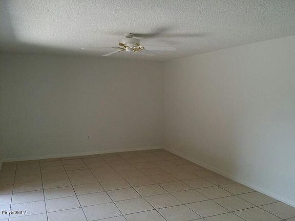 5th image of 1740 S Park Ave