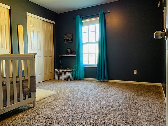 Ground level bedroom 1