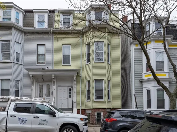 13 Gates St, South Boston, MA 02127