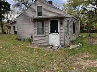 2550 Loon Lake Rd, Wixom, MI 48393