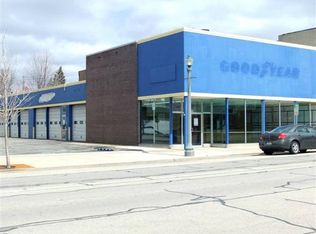 220 E 3rd St, Sterling, IL 61081