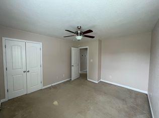 5525 Curtis Breathwaite Ln, Virginia Beach, VA 23462
