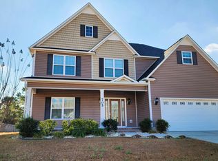 705 Captains Point, Beaufort, NC 28516