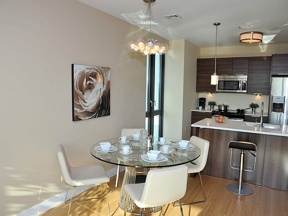 2nd image of 701 Ridge Hill Blvd Unit 5C