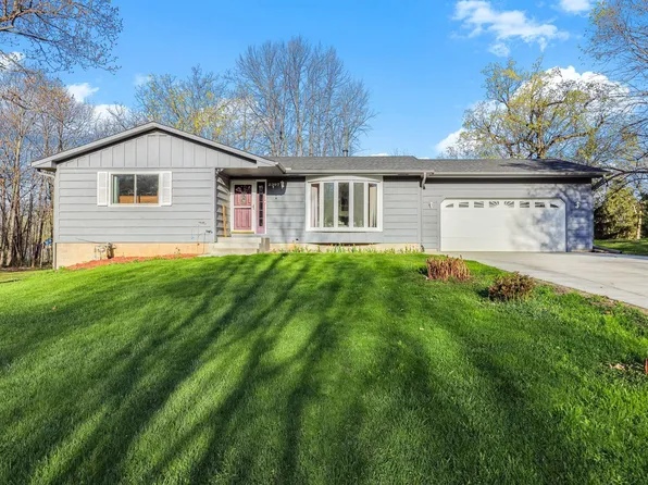 2397 Lachman Ave NE, Saint Michael, MN 55376